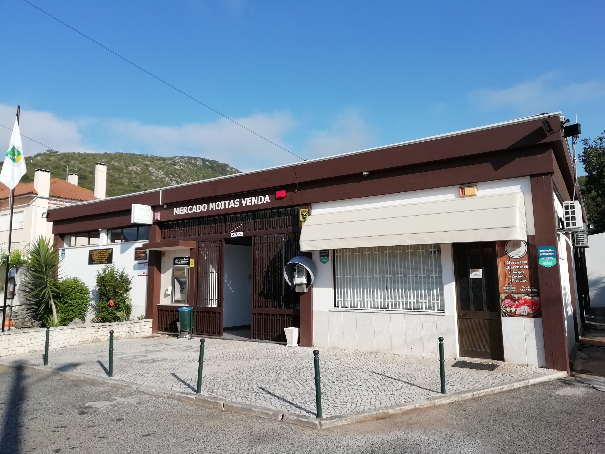 Requalificação do Mercado de Moitas Venda